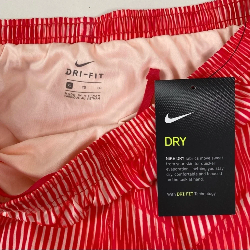 NWT Nike Girl’s Dri-Fit Running Red Striped Athletic Shorts Size XL